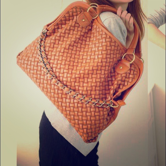 Handbags - Sold🎉 New tote bag