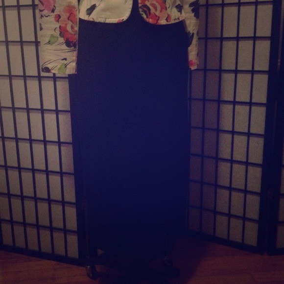 Wool black long skirt