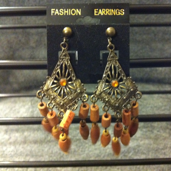 💰Antique Gold & Wood Fashion Design Drop Earrings - Picture 3 of 4