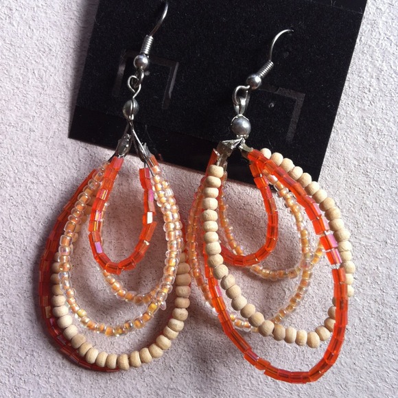 💰Fashion Design Orange Beads Drop Earrings - Picture 2 of 4