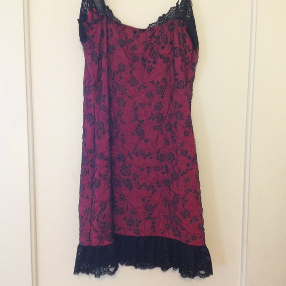 Dress - Picture 2 of 2