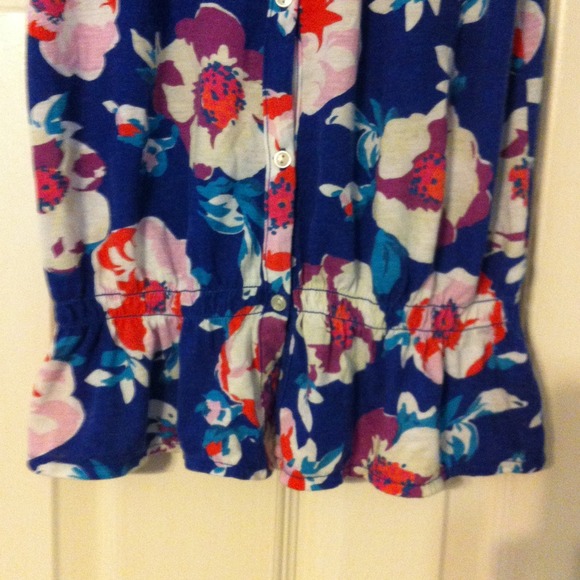 🌈2 items for $10! American Eagle XS tank so cute - Picture 2 of 4