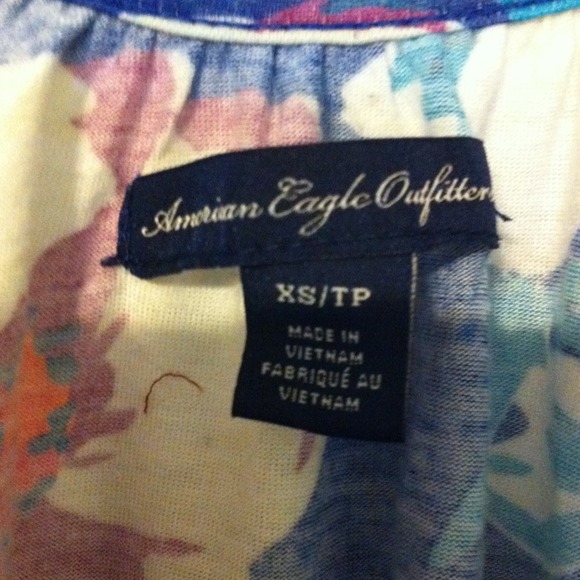 🌈2 items for $10! American Eagle XS tank so cute - Picture 4 of 4