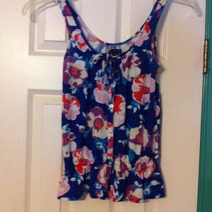 🌈2 items for $10! American Eagle XS tank so cute
