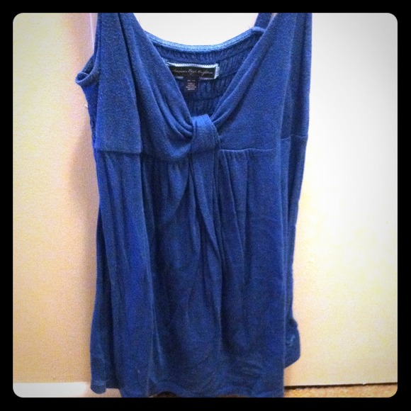 American Eagle shirt! Pretty blue