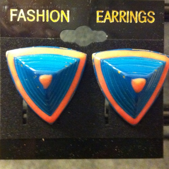 💰Fashion Design Pink / Aqua Piercing Earrings. - Picture 2 of 4