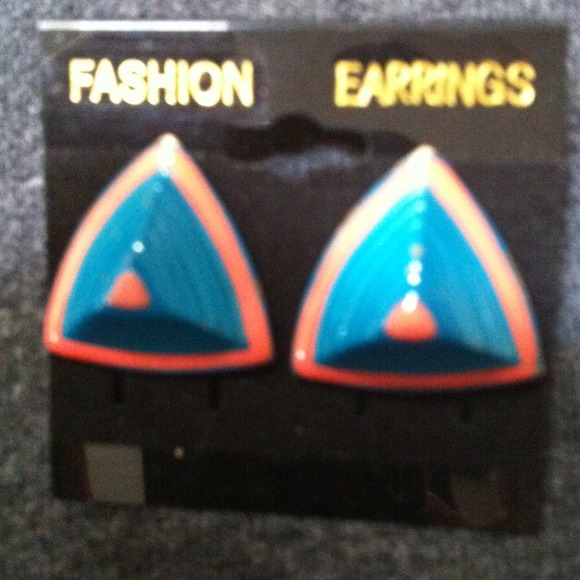 💰Fashion Design Pink / Aqua Piercing Earrings. - Picture 4 of 4