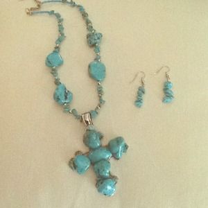 SOLD!!!   Turquoise color chunky Cross necklace