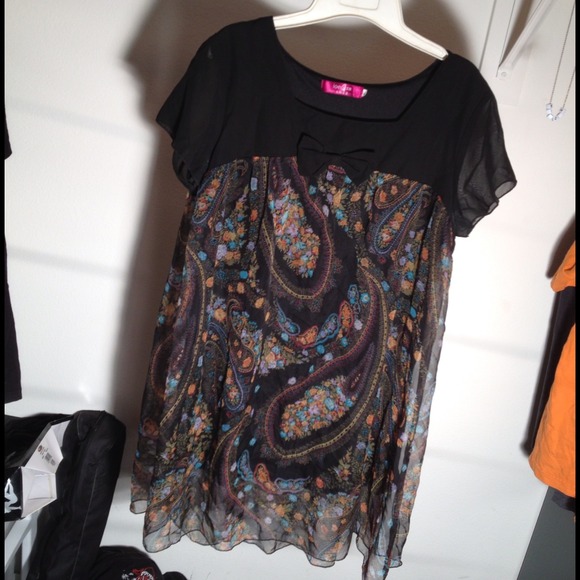🎉REDUCED!🎉 Mini dress