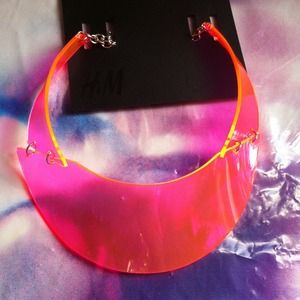 SOLDH&M Neon Orange Plastic Necklace