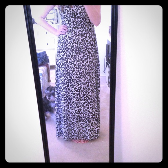 H&m black and white leopard maxi