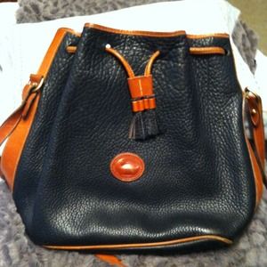 Dooney & Bourke Purse