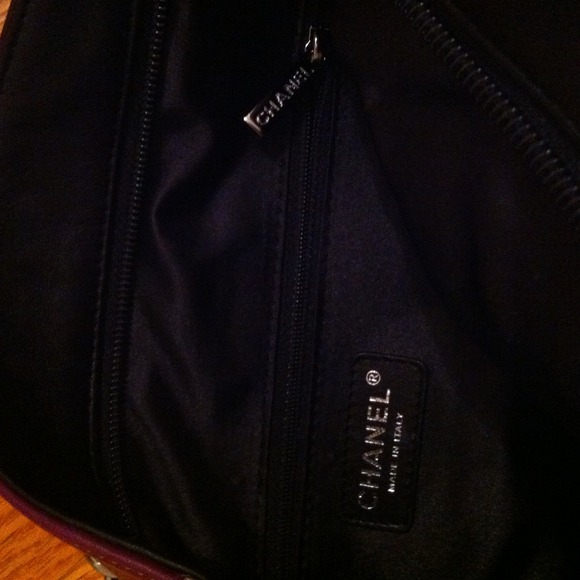 Authentic Chanel Bag Lamb, Snake, and Python Skin - Picture 2 of 3