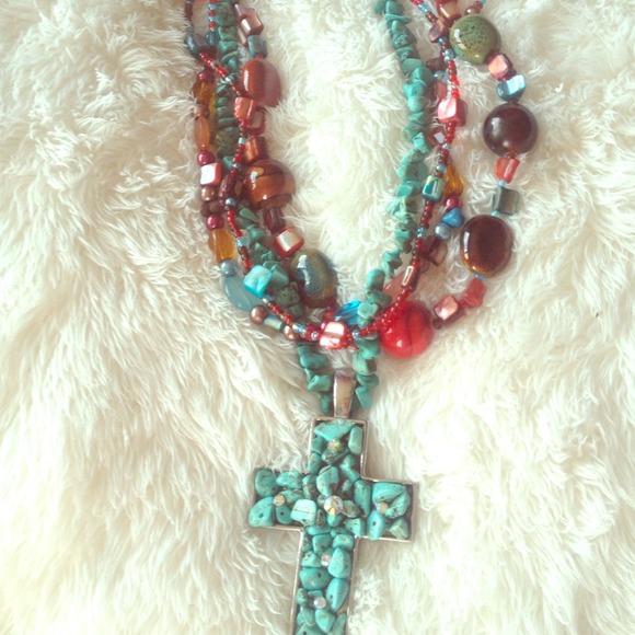 Multicolored turquoise necklace