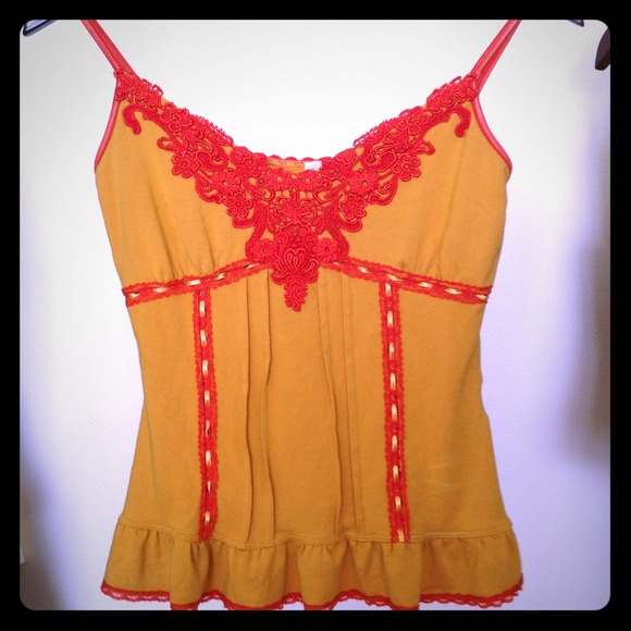 Stunning top!! Bought it in Rio de Janeiro - Picture 1 of 2