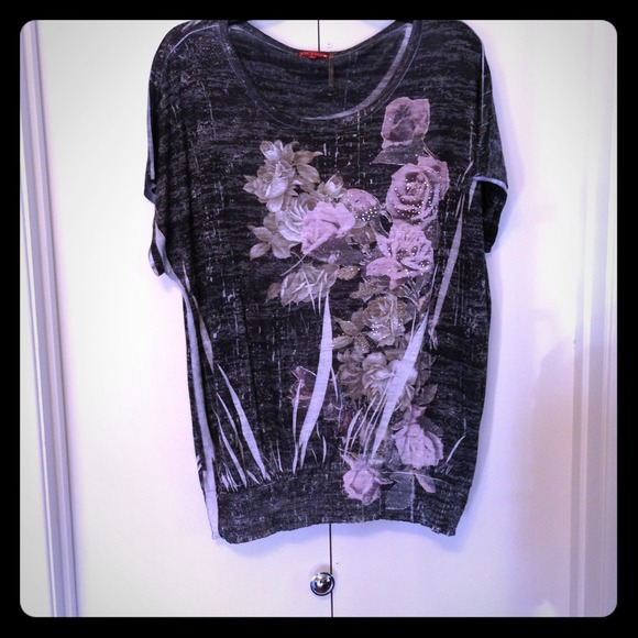 Banded floral top