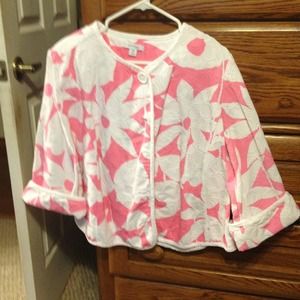Awesome spring floral top!