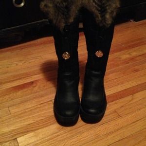 "REDUCED!!!Original juicy couture boots worn once.