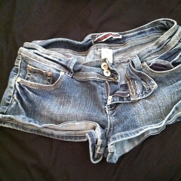 💢💢SOLD!!!💢💢. Short shorts