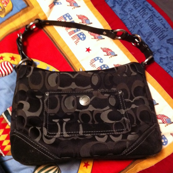 Coach Handbags - Authentic Coach purse