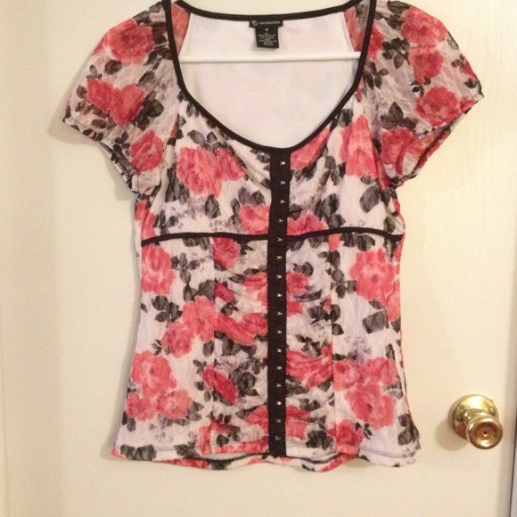 New Direction Top