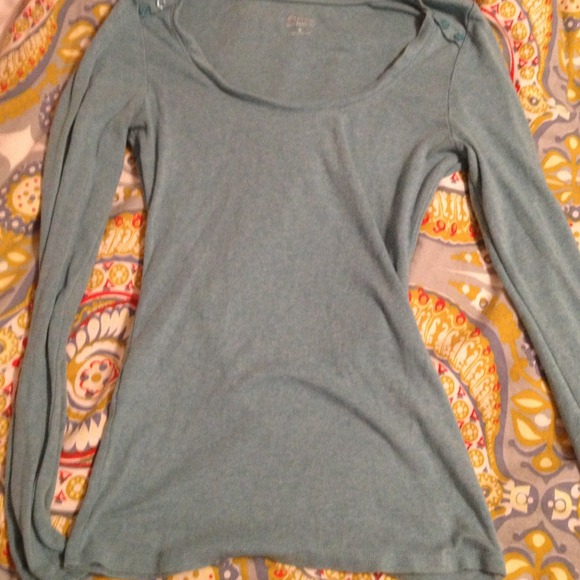 Long sleeve blue express shirt