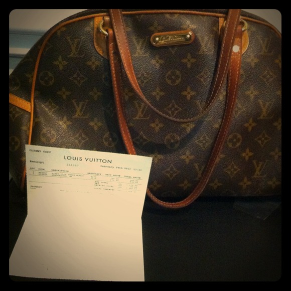 Authentic Louis Vuitton purse