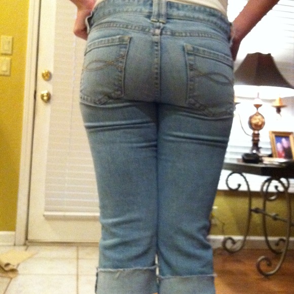 Abercrombie capris