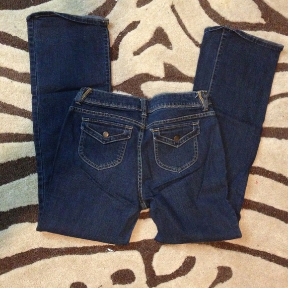 SOLD IN BUNDLE! Simply Vera by Vera Wang jeans