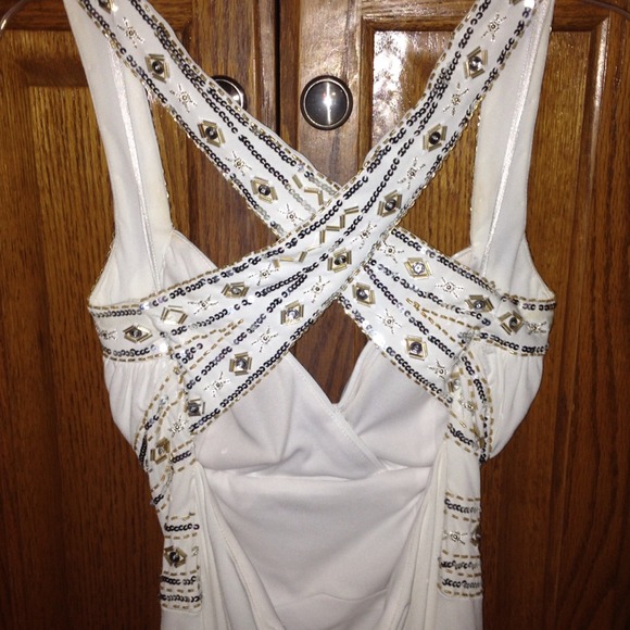 Size large/8 White cocktail dress - Picture 2 of 4