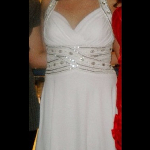 Size large/8 White cocktail dress - Picture 4 of 4