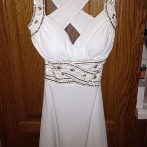 Size large/8 White cocktail dress