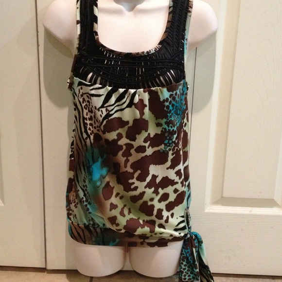 "Sold" Sleeveless Top