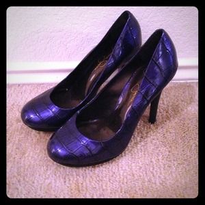 Jessica Simpson purple heels