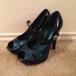 Chinese laundry high heels