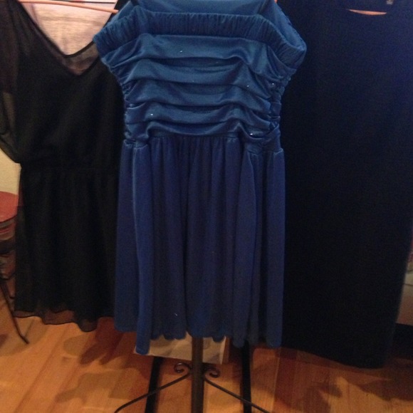 REDUCEDNWOTs Blue Party Dress - Picture 2 of 3
