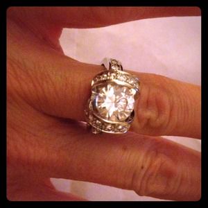 ❌Reserved @lacigara❌"Diamond ring"&Hendrix tshirt