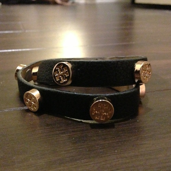 ❌SOLD❌Tory Burch bracelet