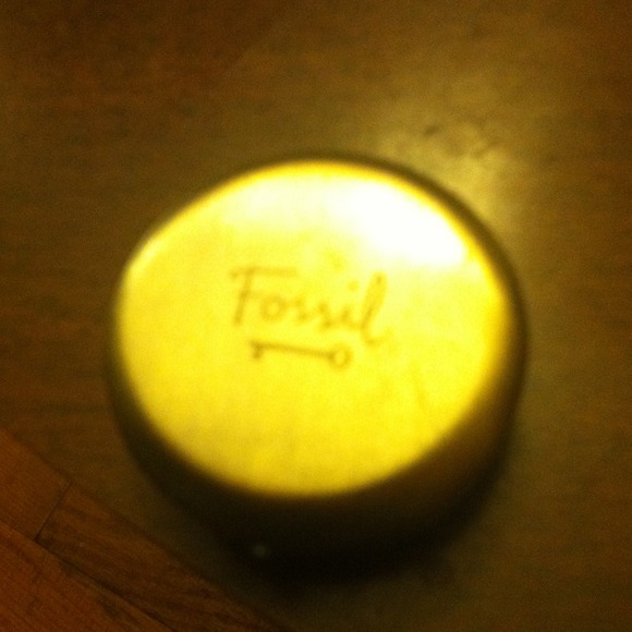 Bundle of oxy products and Fossil pill case