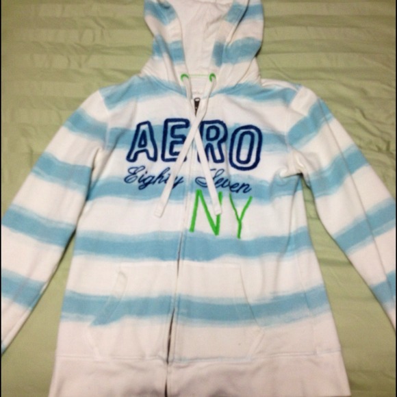 Aeropostale blue and white zip up hoodie