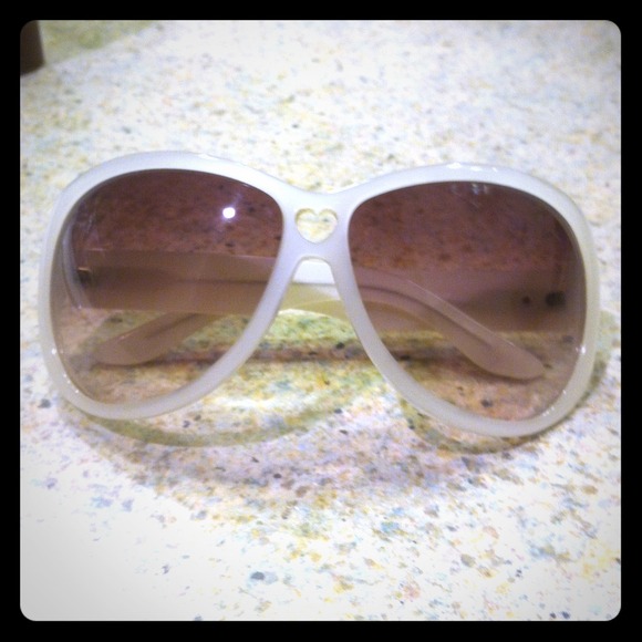 Juicy sunglasses