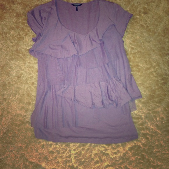 Purple ruffled top.👚