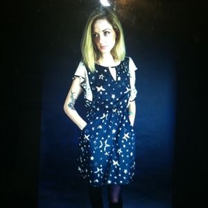 Stars and Lace, Adorable Flutter Sleeve Dress NWOT
