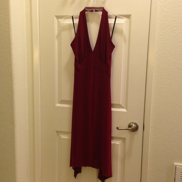 Red dress. - Picture 1 of 2