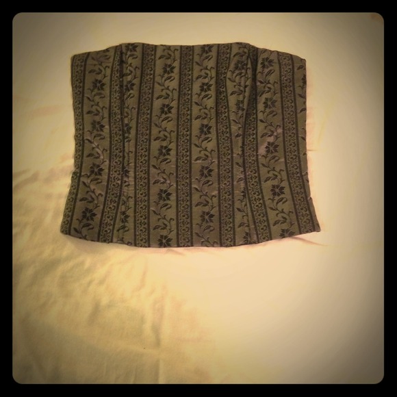 Tops - Black and silver corset.