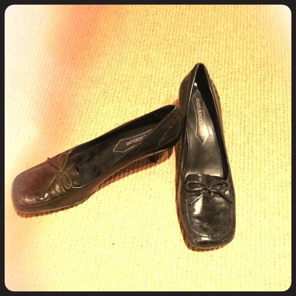SOLD Enzo Angiolini Shoes - Picture 1 of 2