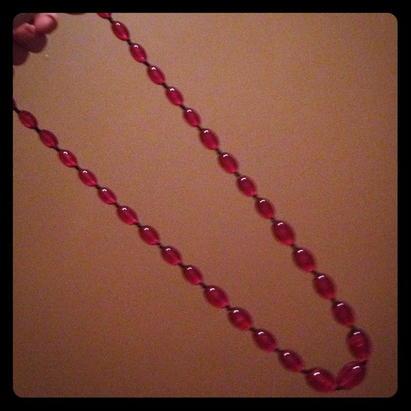 Pink necklace with bracelet to go along