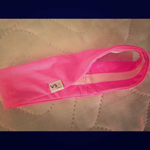 VSX sexy sport headband, sweats and bottle