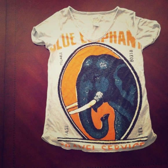 🔴SOLD/TRADE🔴Lucky Brand Super soft T-shirt