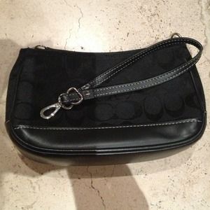 Small signature coach purse!! Like new